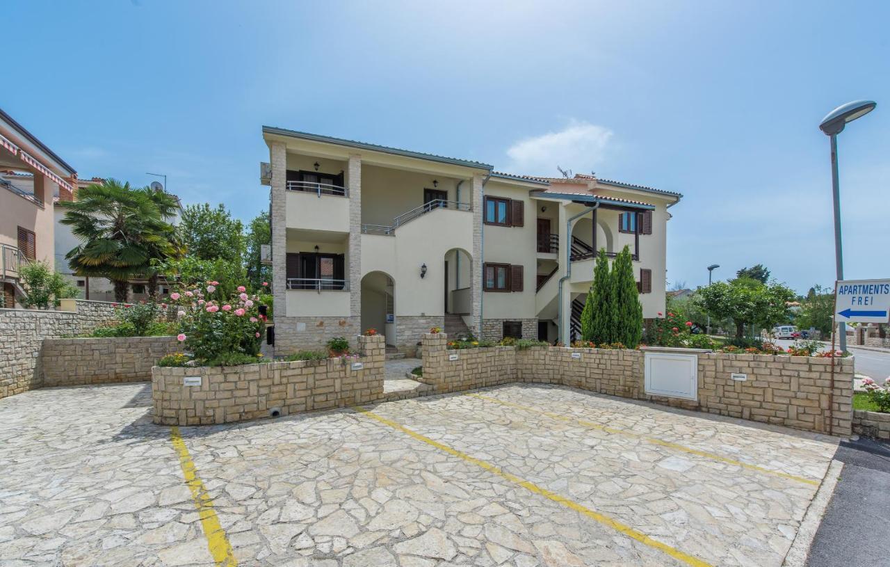 Apartmani Lorena بوريتش المظهر الخارجي الصورة